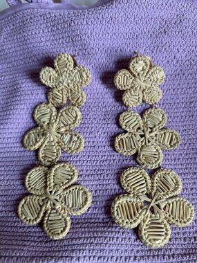 ASHA Asley McCormick Drop Earrings - RATTAN flowers earrings